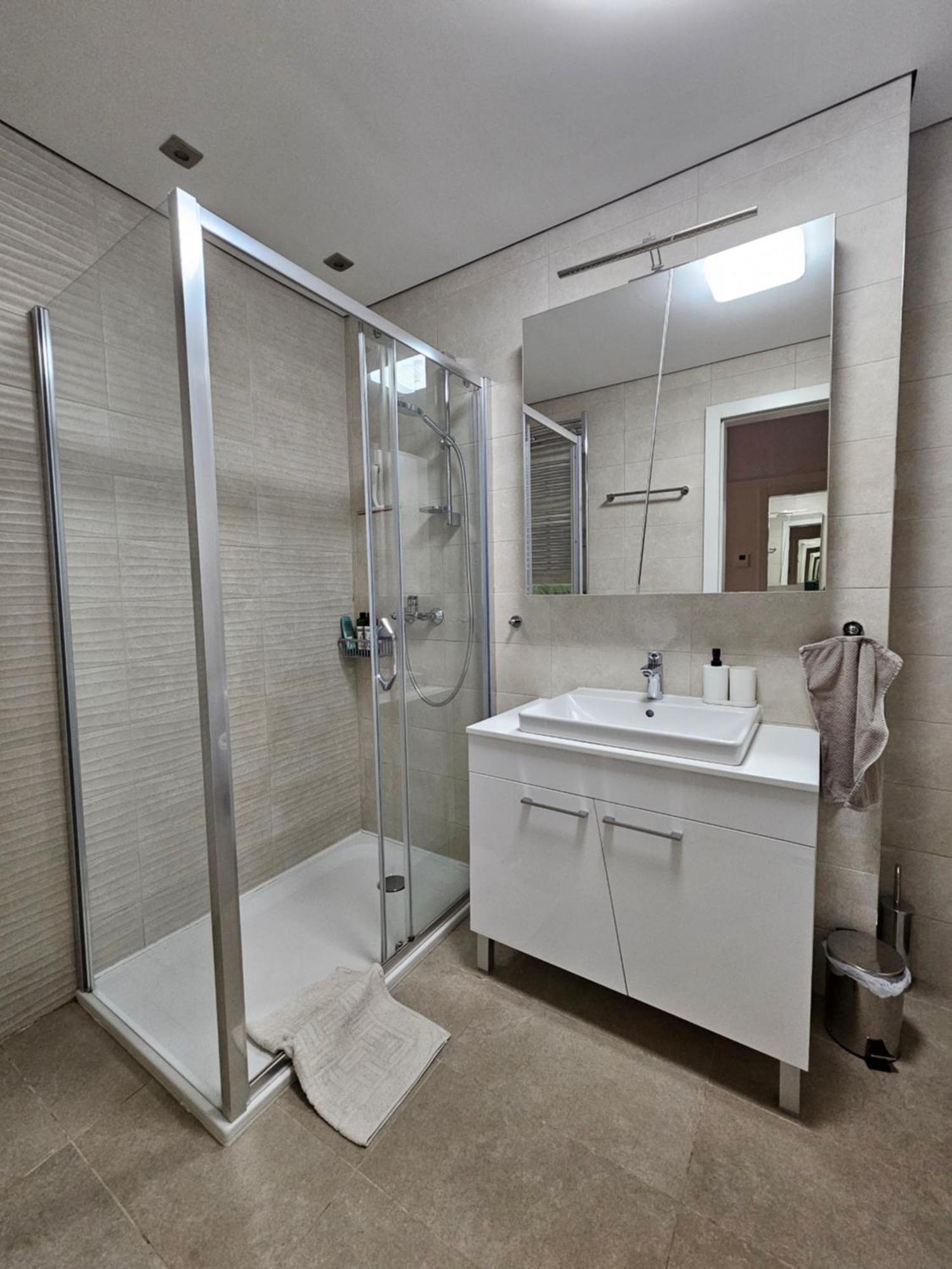 West 65 Apartment Belgrado Buitenkant foto